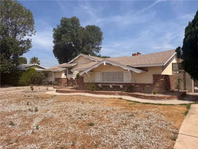 22233 Roscoe, West Hills, California 91304