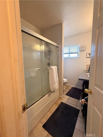 22233 Roscoe, West Hills, California 91304