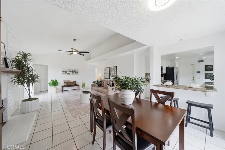 14352 Kipling Lane, Tustin, California 92780