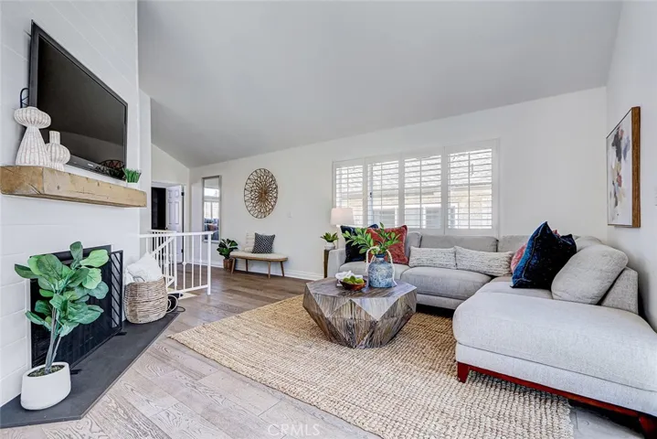 1909 Mathews Avenue A, Redondo Beach, California 90278