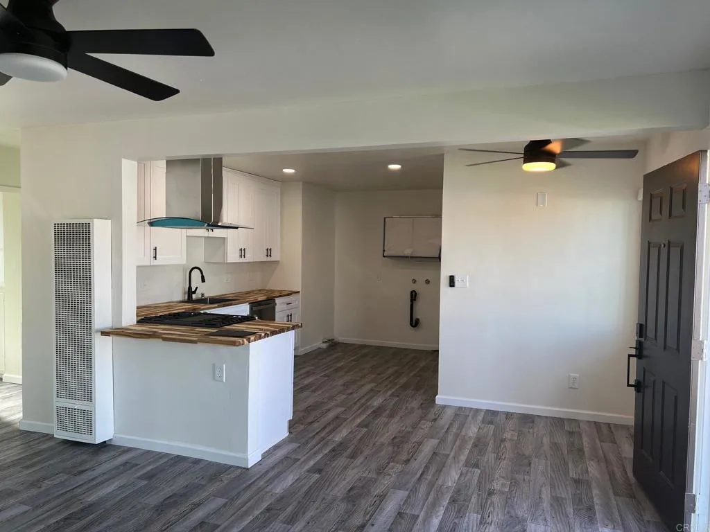 Elm Kitchen 2