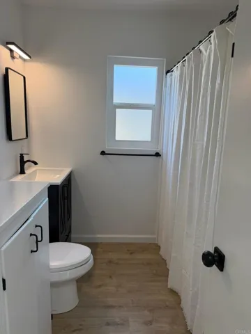 Emory Bath 1
