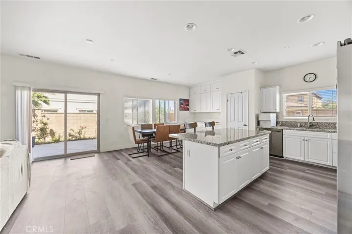 7065 Sweetleaf, Fontana, California 92336