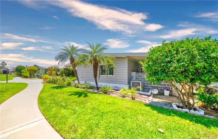 2251 Lake Glen, La Habra, California 90631
