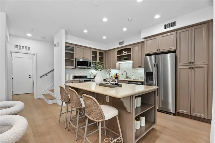 38 Pathway, Irvine, California 92618