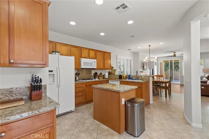 49588 Minelli, Indio, California 92201