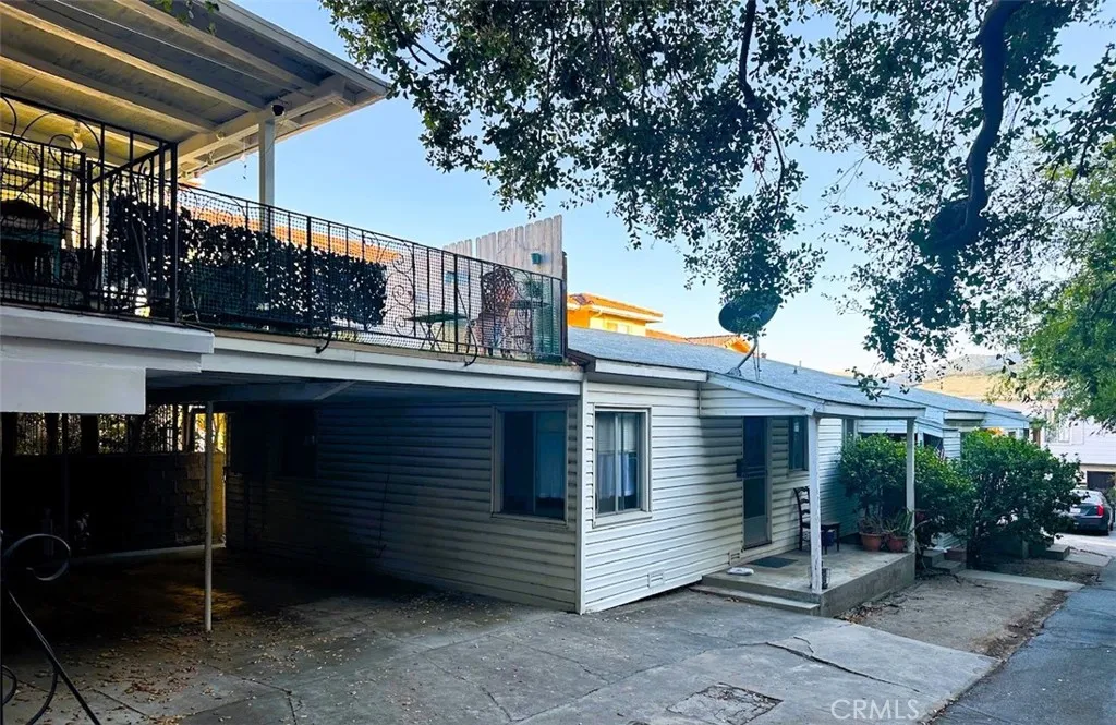 2520 Montrose Avenue, Montrose, California 91020 — photo 4