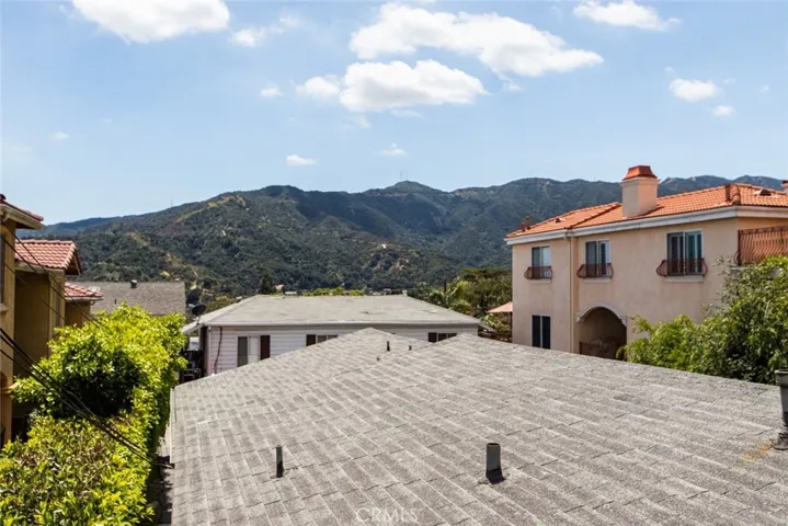 2520 Montrose Avenue, Montrose, California 91020