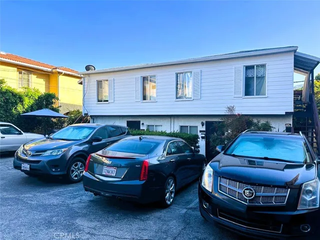 2520 Montrose Avenue, Montrose, California 91020