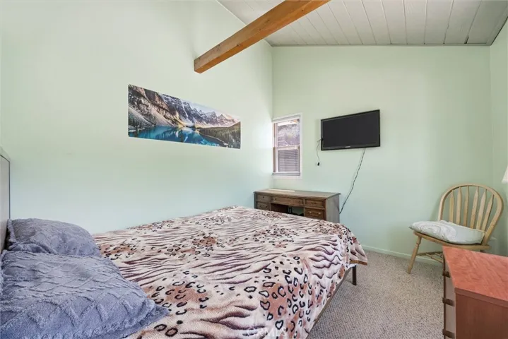 7100 Lakewood, Frazier Park, California 93225