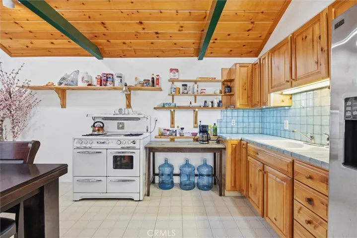 7100 Lakewood, Frazier Park, California 93225