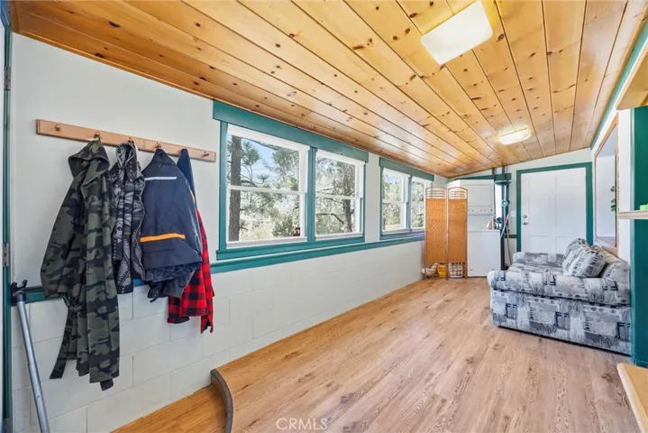 7100 Lakewood, Frazier Park, California 93225