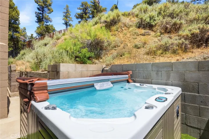7100 Lakewood, Frazier Park, California 93225