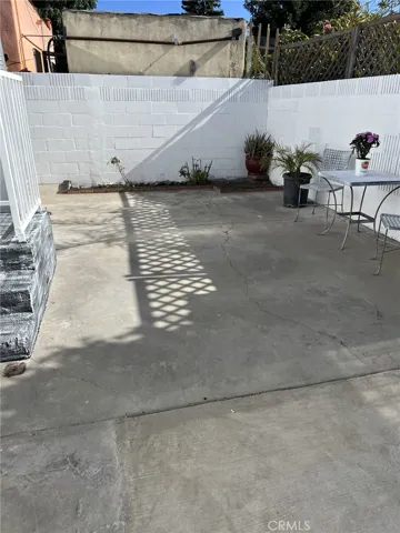 7017 Wilson Avenue, Los Angeles, California 90001