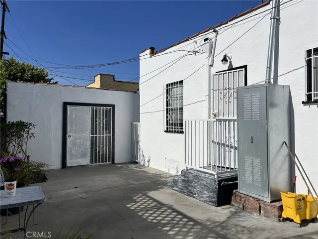 7017 Wilson Avenue, Los Angeles, California 90001