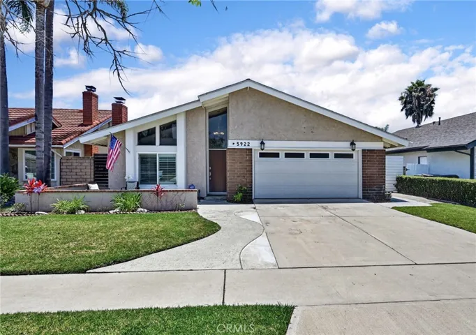 5922 E Camino Manzano, Anaheim Hills, California 92807