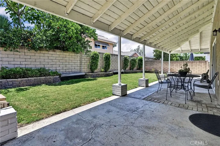 5922 E Camino Manzano, Anaheim Hills, California 92807