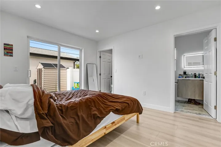 7445 Oakdale Avenue, Winnetka, California 91306