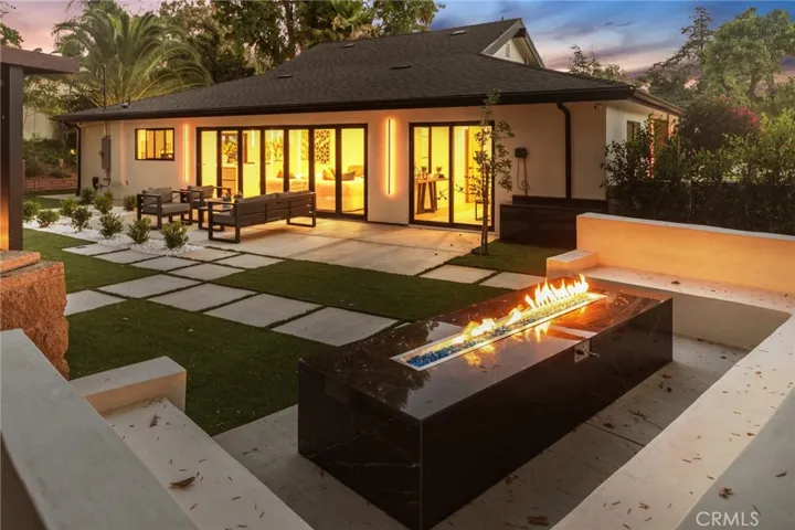 22850 Margarita Drive, Woodland Hills, California 91364