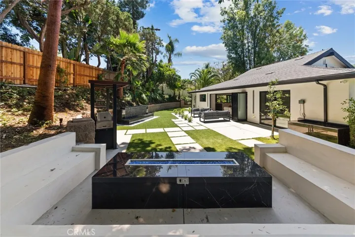 22850 Margarita Drive, Woodland Hills, California 91364