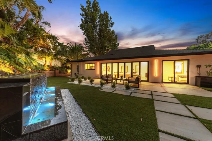 22850 Margarita Drive, Woodland Hills, California 91364