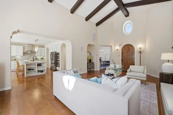 7111 Eagle Ridge Drive, Gilroy, California 95020