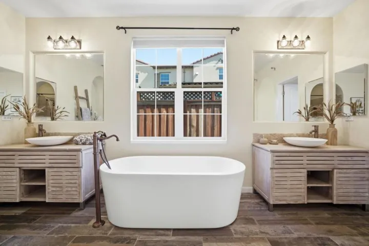 7111 Eagle Ridge Drive, Gilroy, California 95020