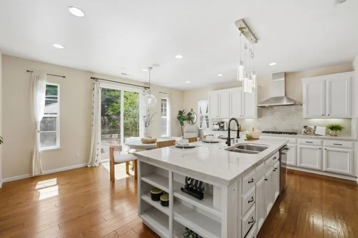 7111 Eagle Ridge Drive, Gilroy, California 95020