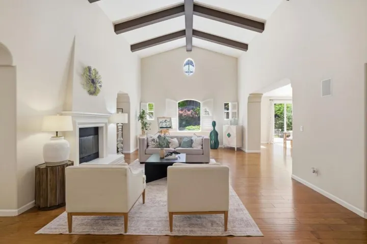 7111 Eagle Ridge Drive, Gilroy, California 95020