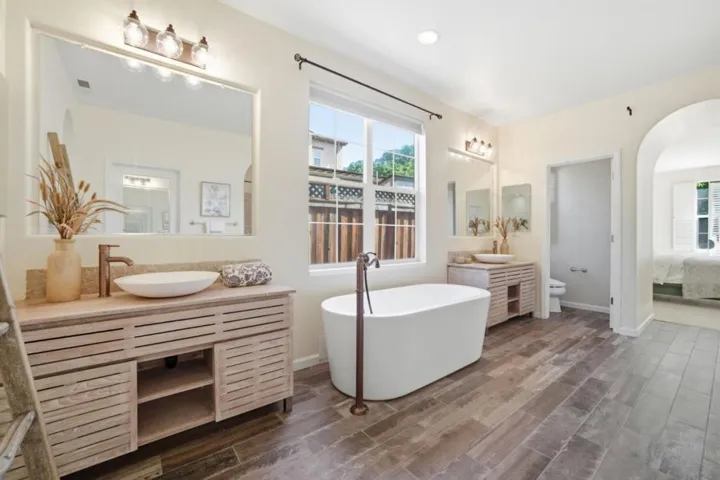 7111 Eagle Ridge Drive, Gilroy, California 95020