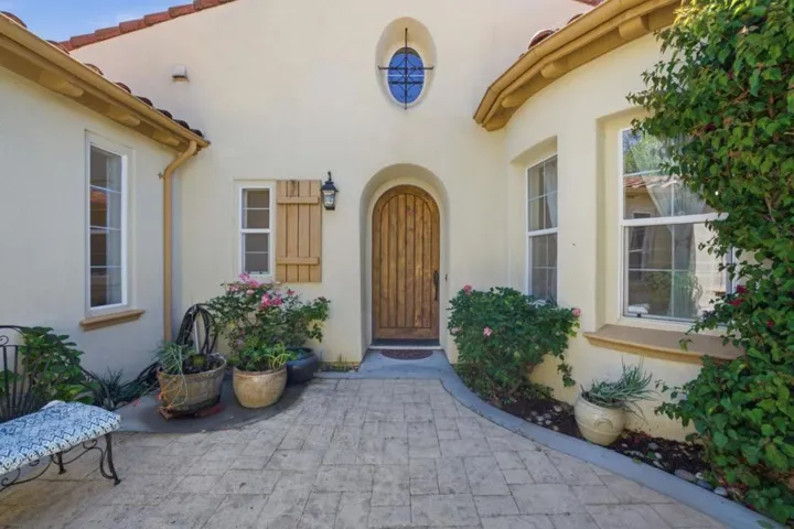 7111 Eagle Ridge Drive, Gilroy, California 95020