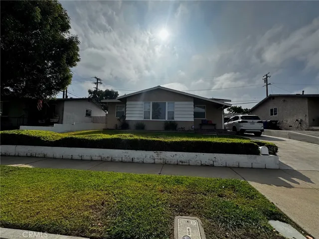724 Cordelia Avenue, Glendora, California 91740