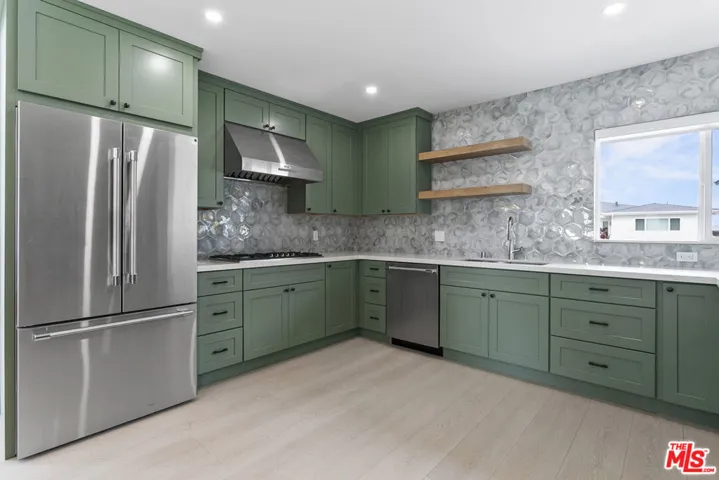4444 Don Felipe Drive, Los Angeles, California 90008