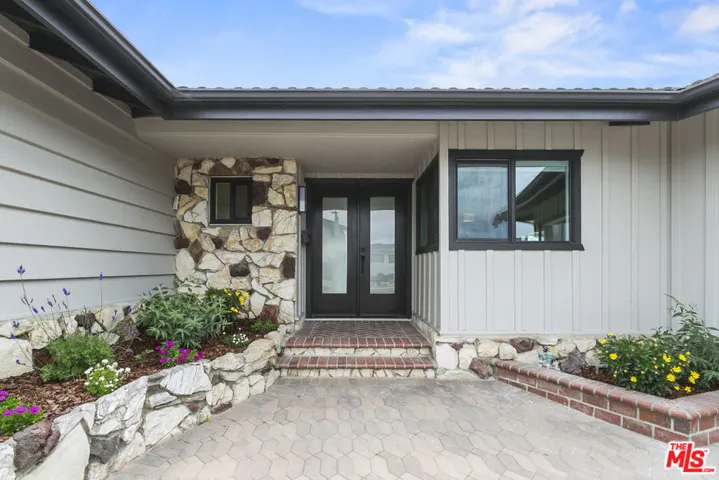 4444 Don Felipe Drive, Los Angeles, California 90008