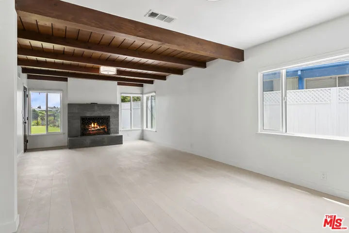 4444 Don Felipe Drive, Los Angeles, California 90008