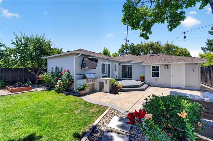 1223 Saint Francis Street, Redwood City, California 94061