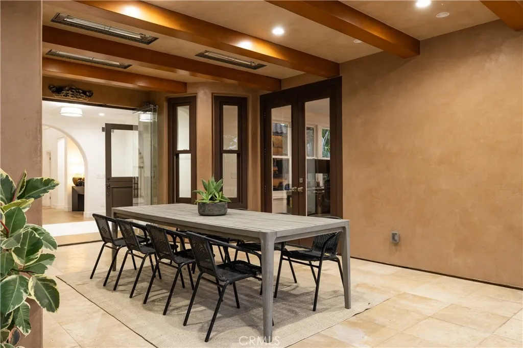 Outdoor dining area