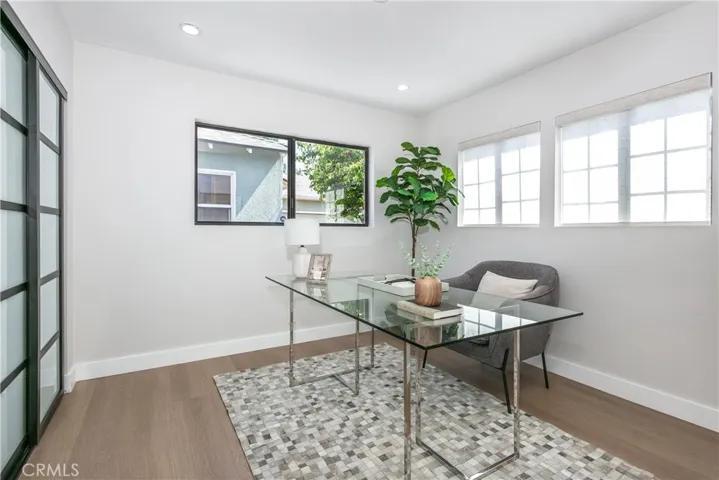 6853 Willis, Van Nuys, California 91405