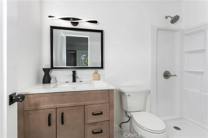 6853 Willis, Van Nuys, California 91405