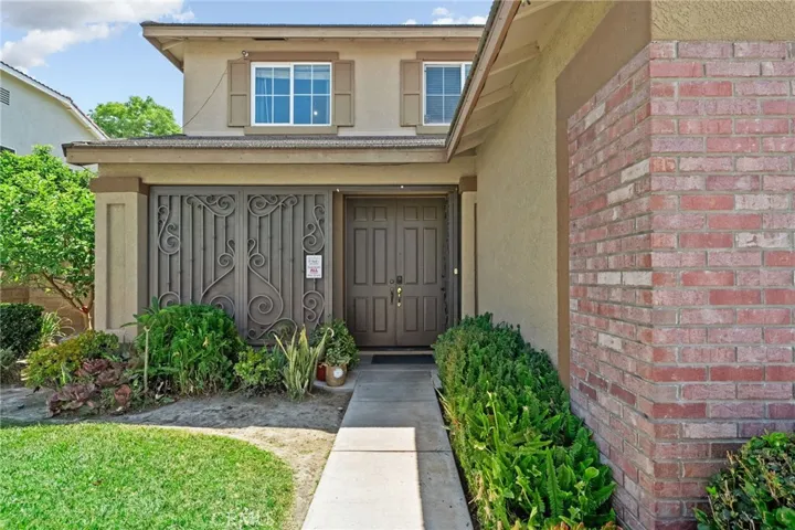 6380 Iris Court, Eastvale, California 92880