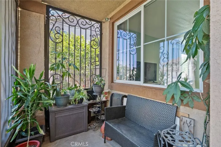 6380 Iris Court, Eastvale, California 92880