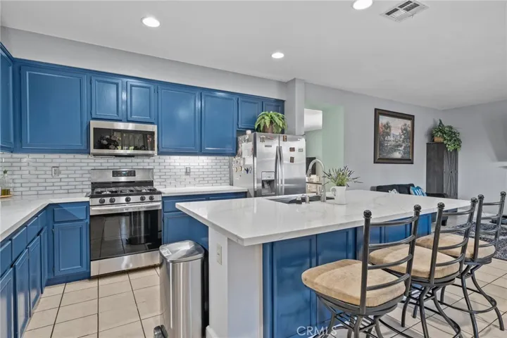 6380 Iris Court, Eastvale, California 92880