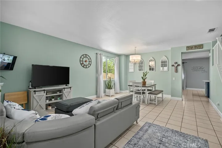6380 Iris Court, Eastvale, California 92880