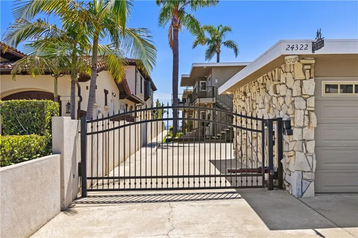24322 Santa Clara Avenue 4, Dana Point, California 92629