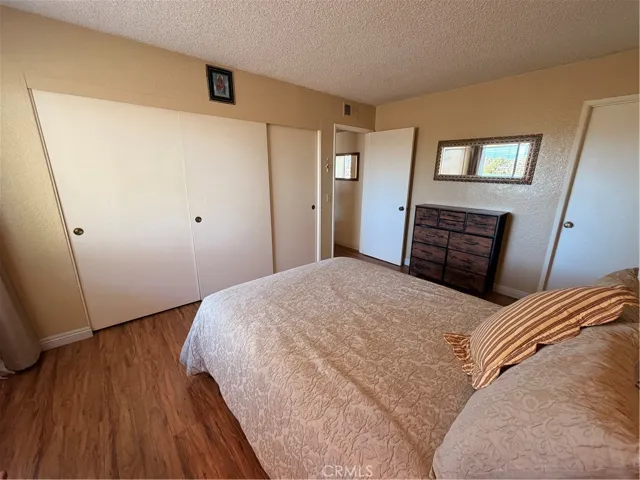 Bedroom pic #2