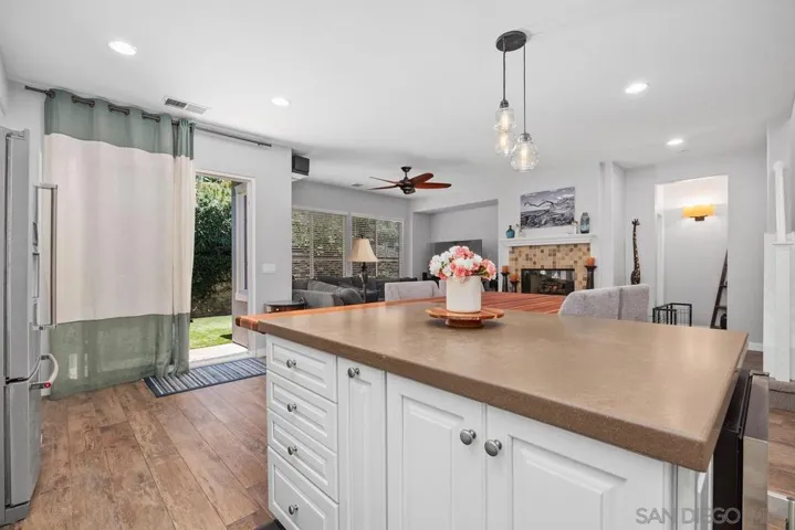 4670 Meadow Dr, Carlsbad, California 92010