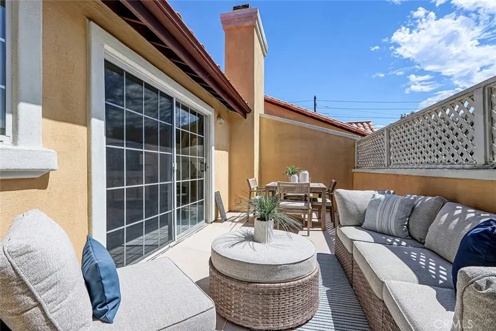 2621 Grant Avenue C, Redondo Beach, California 90278