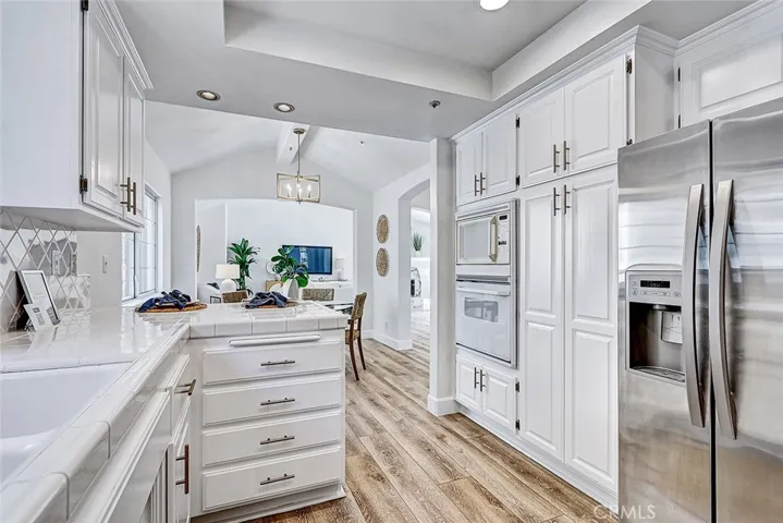 2621 Grant Avenue C, Redondo Beach, California 90278