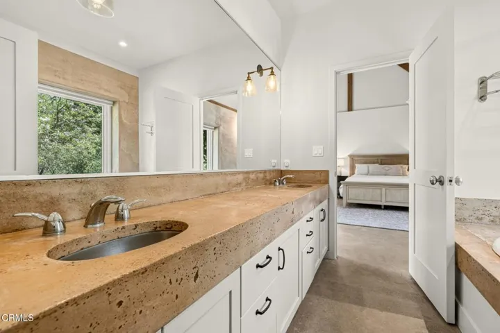 17 primary suite bath and bed