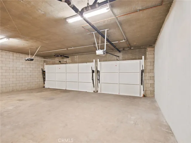 3-Car Garage